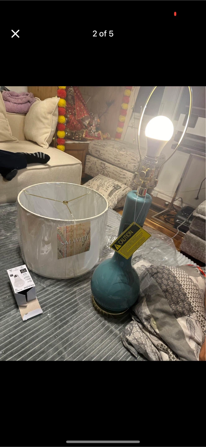 Safavieh Table Lamp - photo 3