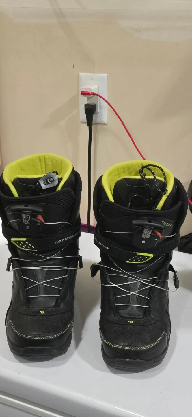 Northwave Snowboard Boots and Burton Bindings Set - photo 2