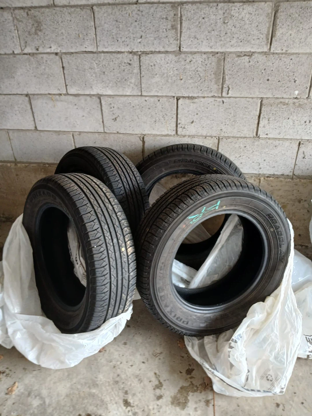 Roadclaw All-Season Tires 225/65R17 (Set of 4) - photo 3