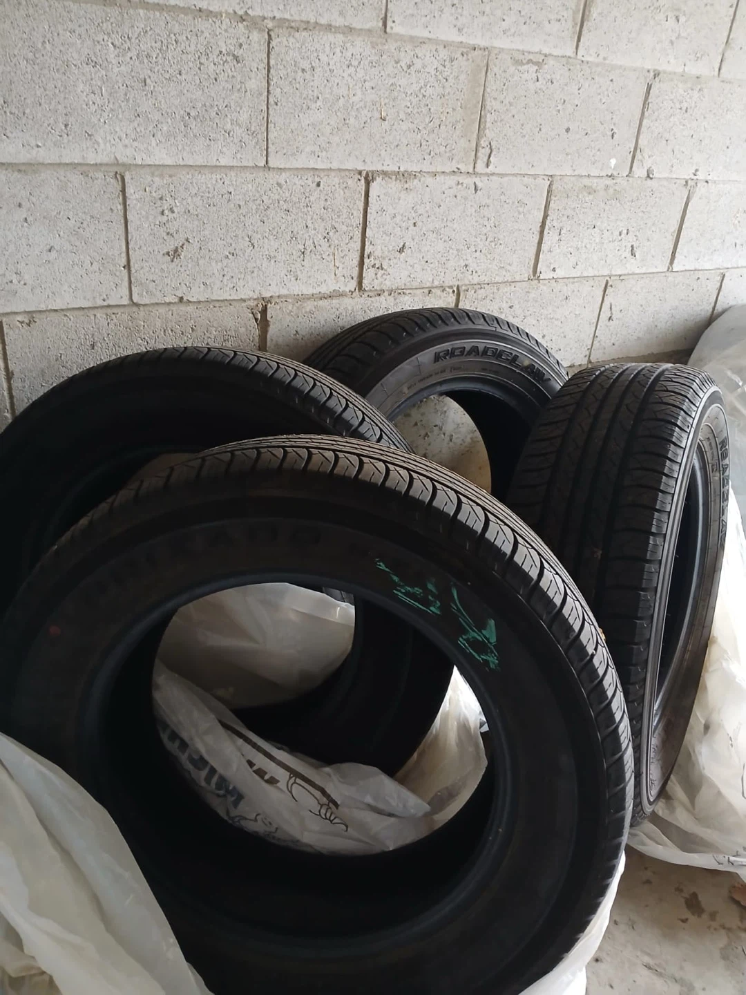 Roadclaw All-Season Tires 225/65R17 (Set of 4) - photo 2