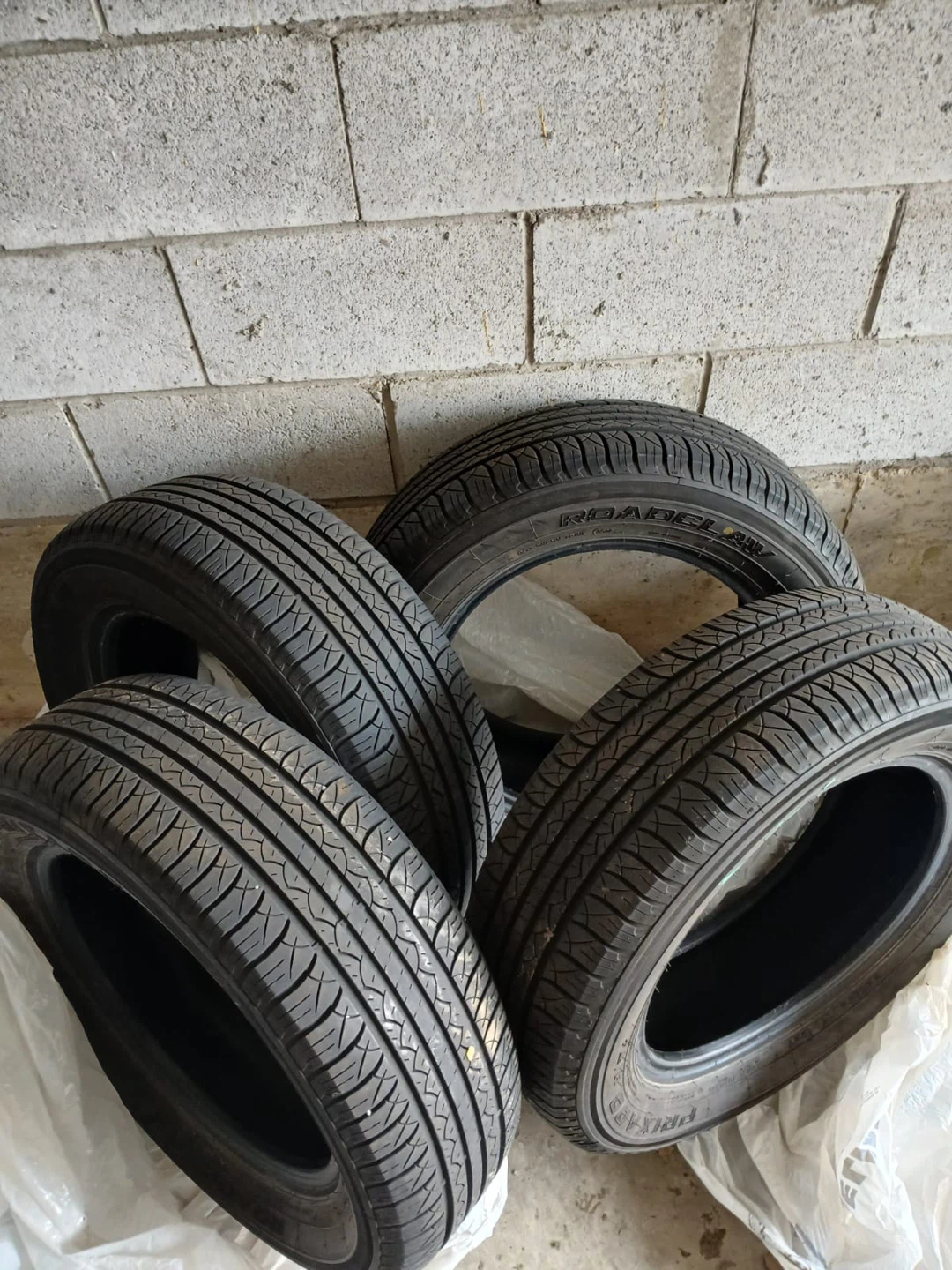 Roadclaw All-Season Tires 225/65R17 (Set of 4) - photo 4