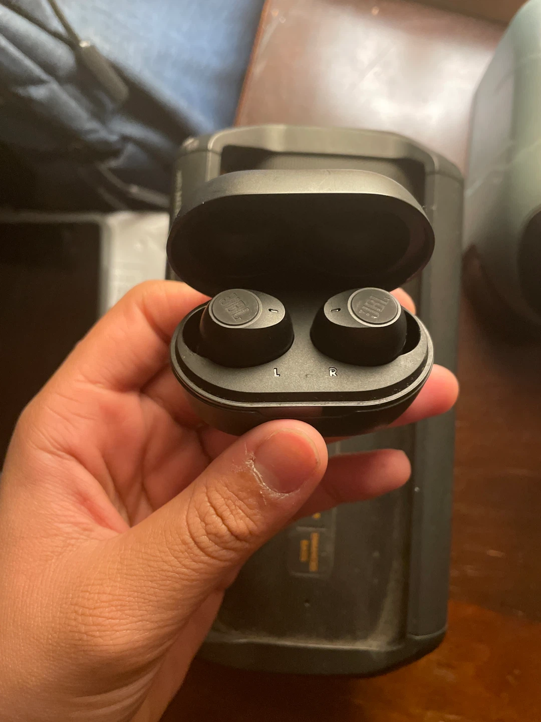 JBL Wireless Earbuds with Charging Case - photo 2