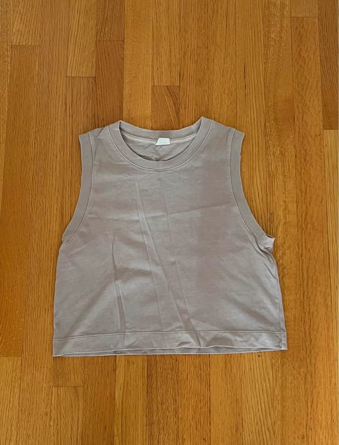 Wilfred Cropped Tank Tops - photo 2