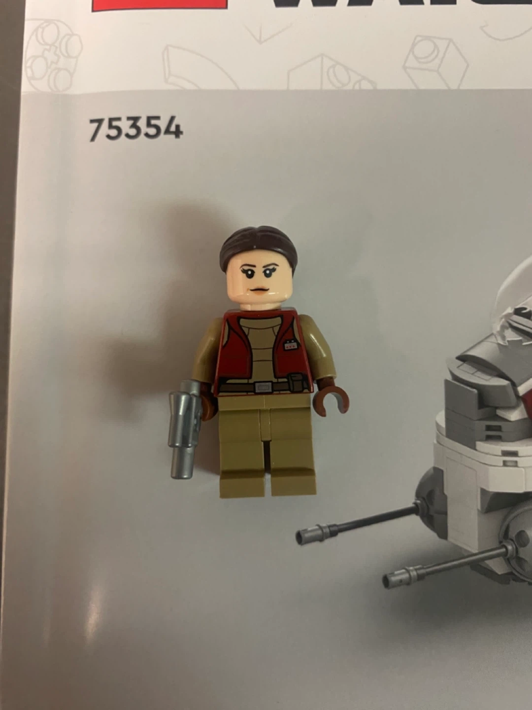 LEGO 75354 – Coruscant Guard Gunship - photo 3