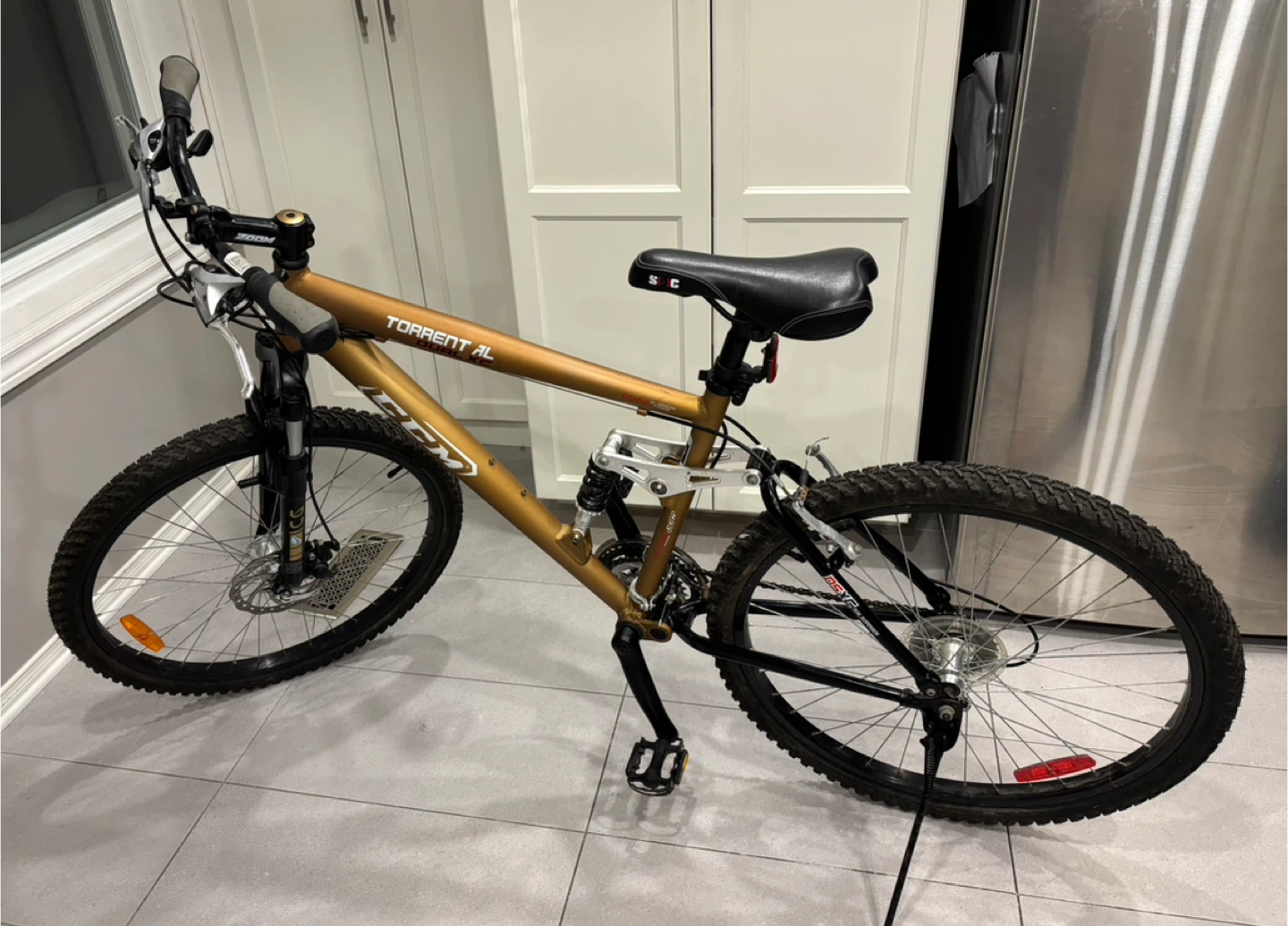 CCM Torrent AL Mountain Bike - 18" Frame