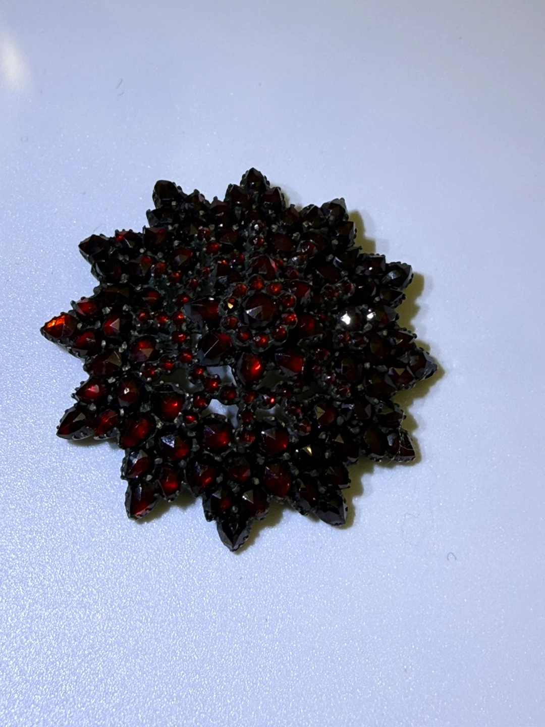 Vintage Starburst Garnet Brooch - photo 3