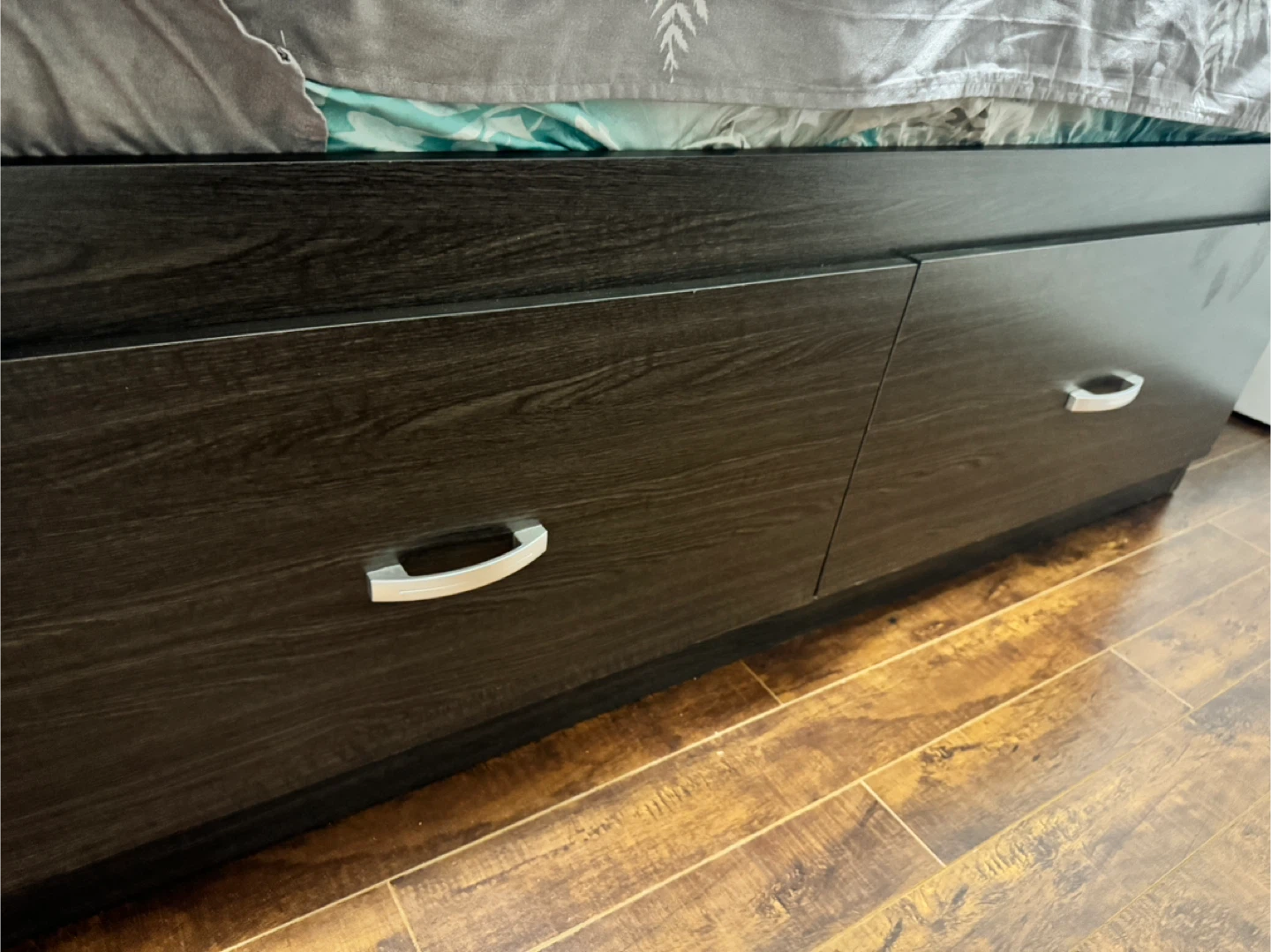 Queen Size Bed Frame with Storage Drawers and Tufted Headboard - photo 3
