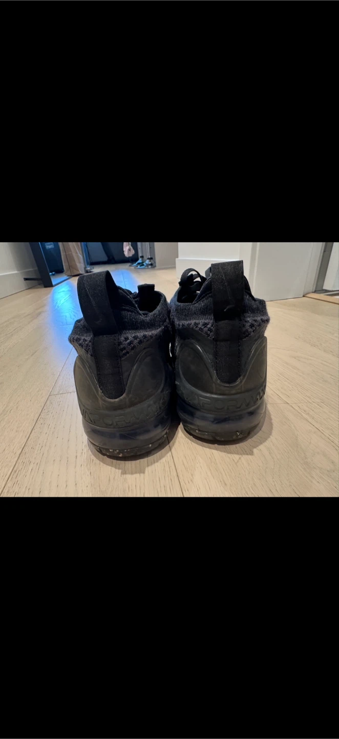 Nike Air Vapormax 2021 Flyknit Sneakers - photo 3
