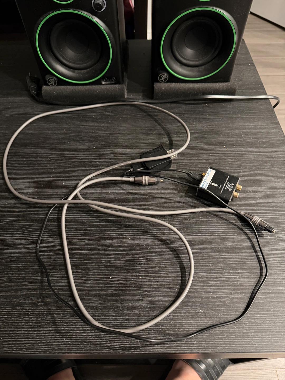 Mackie CR4BT Powered Studio Monitors with FiiO TAISHAN Converter - photo 2