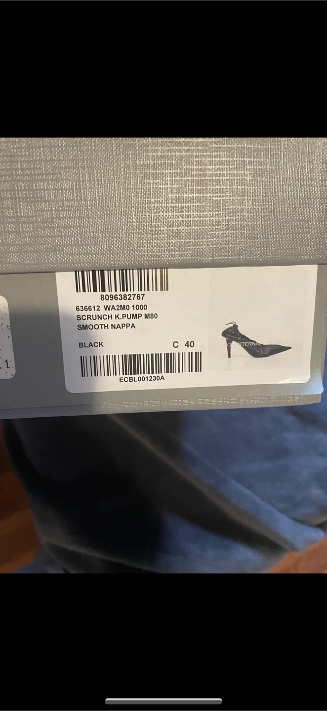 Balenciaga Gathered Detail Pointed Toe Pumps - Black Size 40 - photo 4