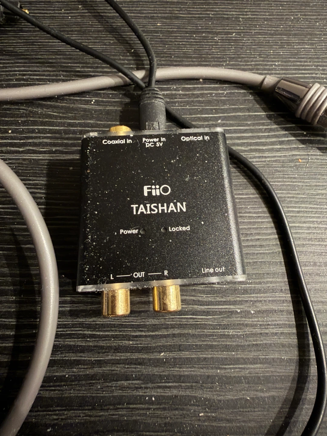 Mackie CR4BT Powered Studio Monitors with FiiO TAISHAN Converter - photo 5