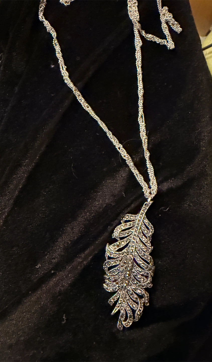 Assorted fashion necklaces - assorted styles 🏆 - photo 2