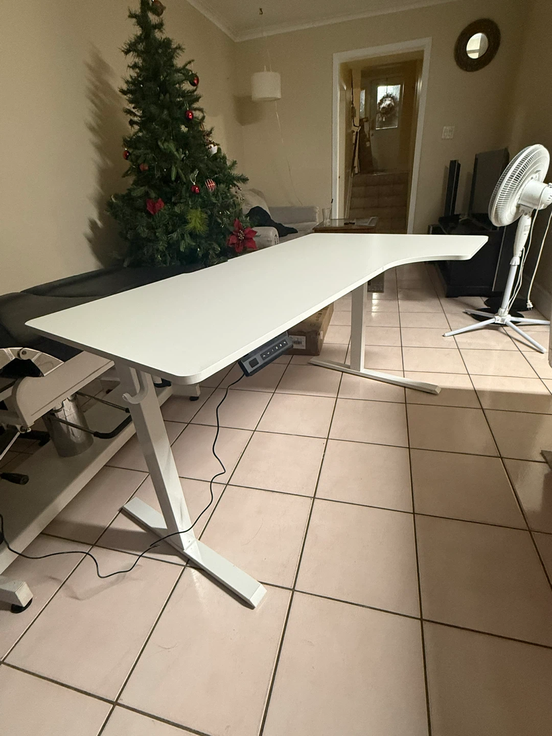 55" L-Shaped Electric Desk - photo 2