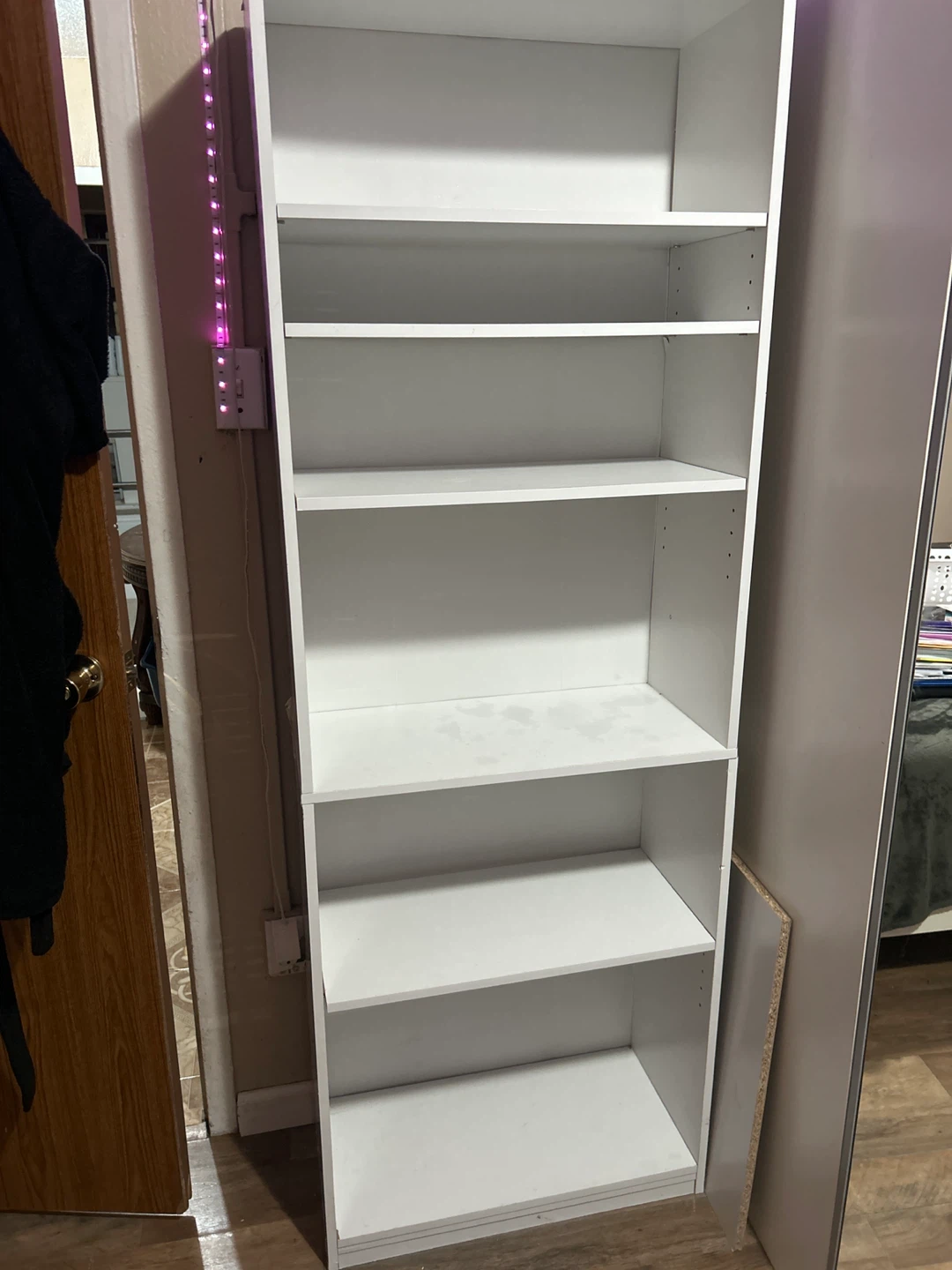 White adjustable Shelf Bookcase
