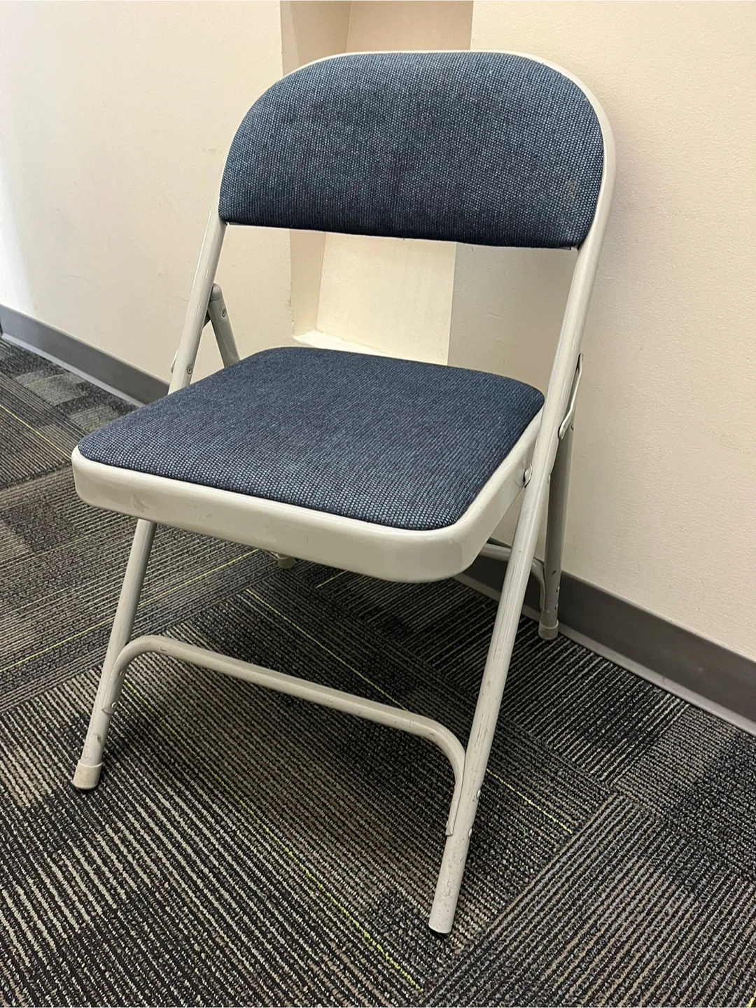 Folding Chair (3) - photo 3