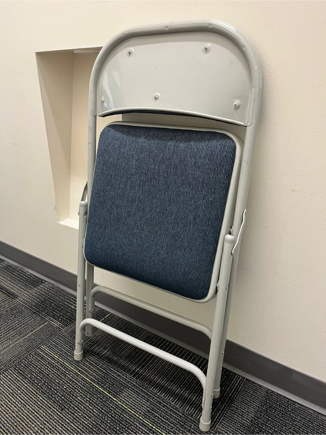 Folding Chair (3) - photo 2