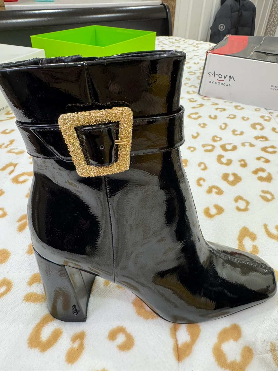 Shiny blk boots size 8🏆 - photo 2