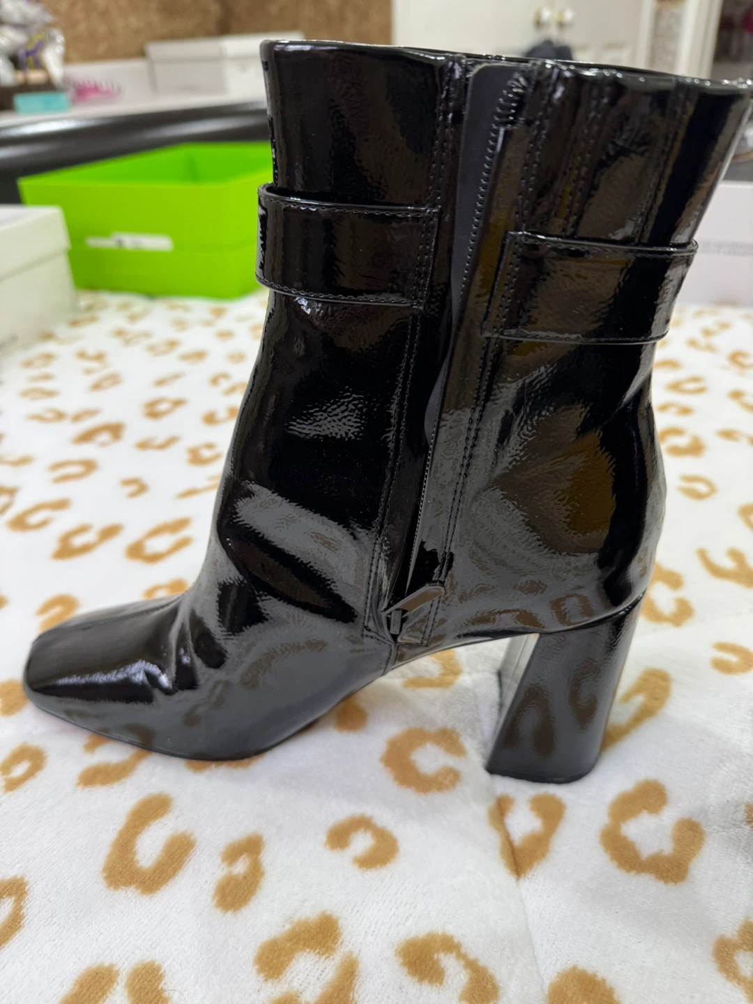Shiny blk boots size 8🏆 - photo 4