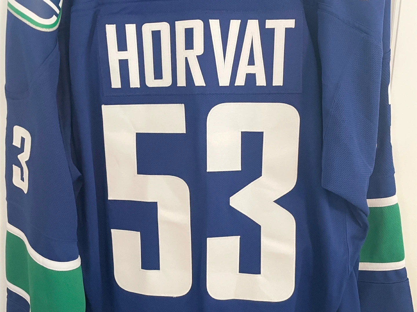 Authentic Reebok Vancouver Canucks Bo Horvat Blue Orca Jersey XL - photo 2