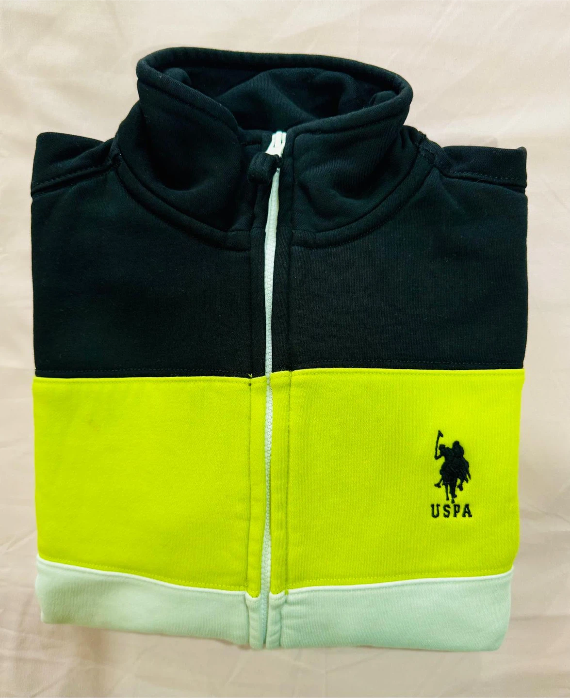 US Polo Assn. Zip-Up Jacket - Size S🏆