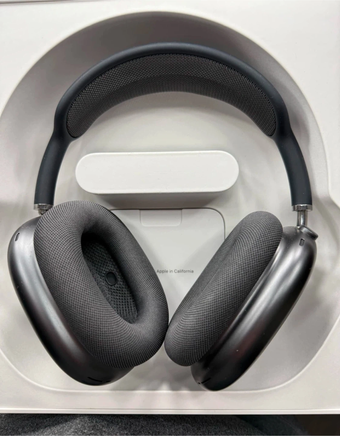 Apple AirPods Max Headphones