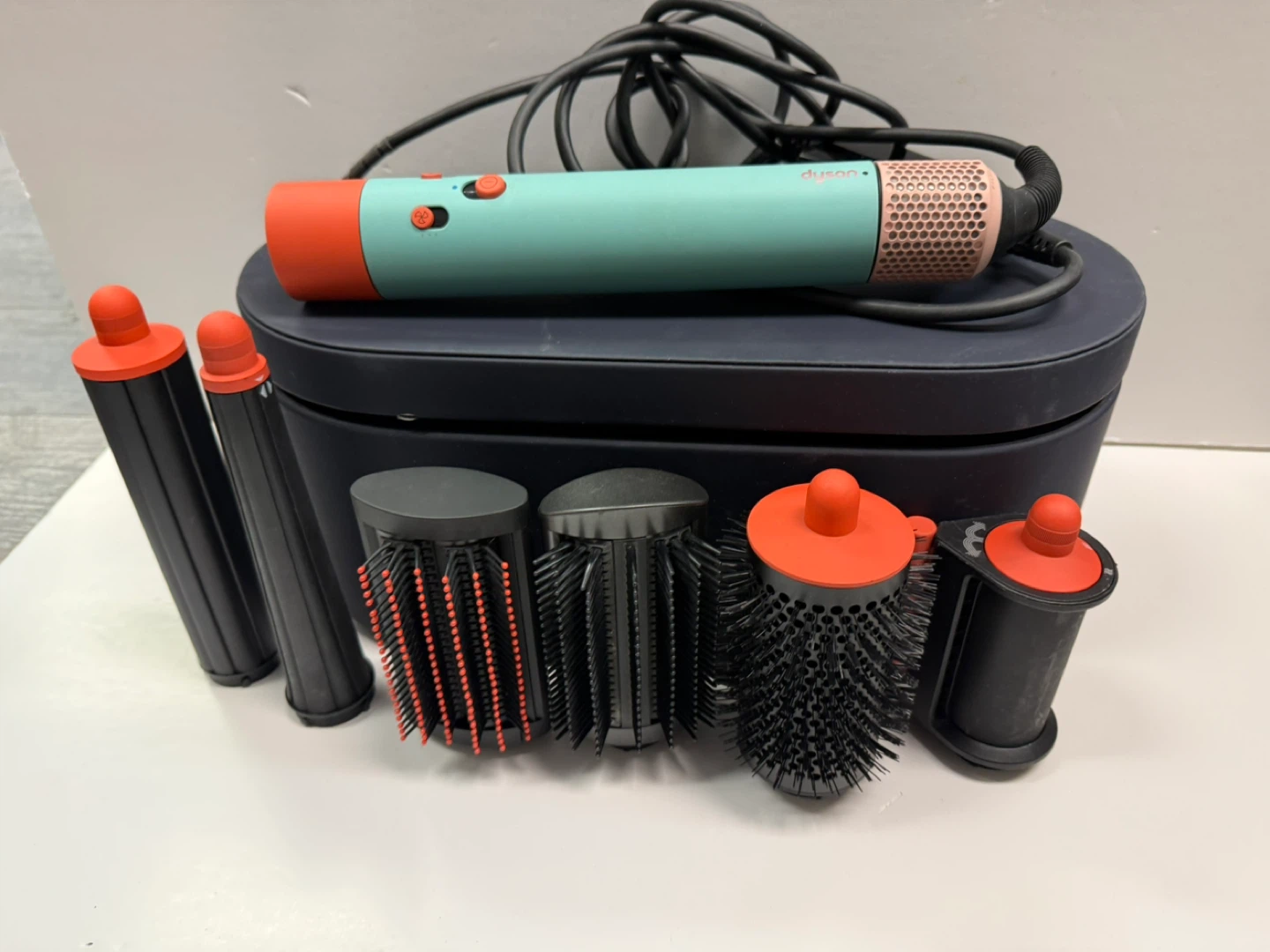 Dyson Airwrap Complete Styler - photo 4