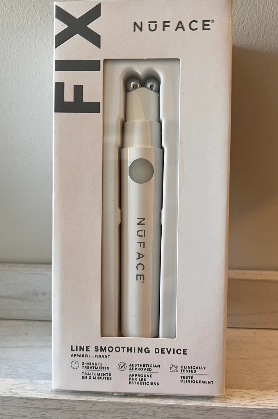 NuFace FIX Line Smoothing Device
