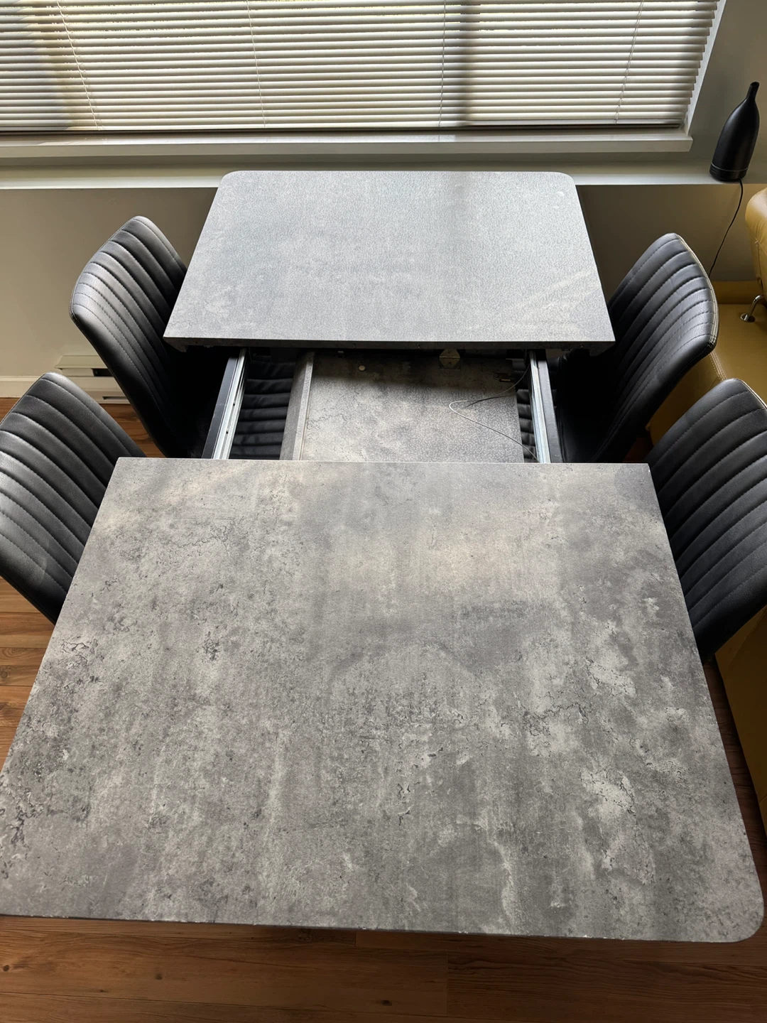 Extendable Dining Table with 6 chairs - photo 3
