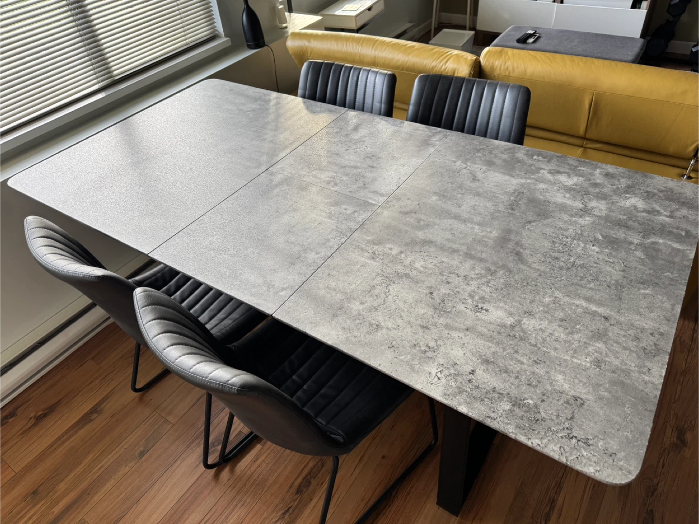 Extendable Dining Table with 6 chairs - photo 5