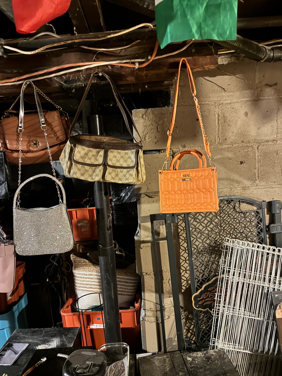 Multipal Designer perses