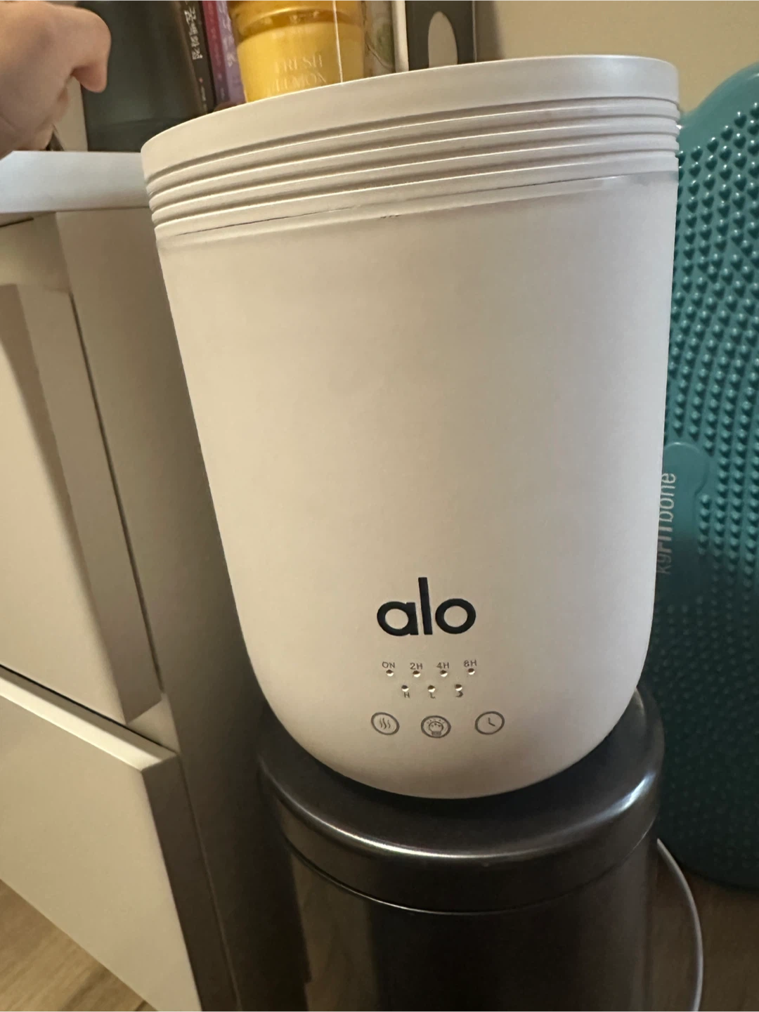 Selling Alo Diffuser
