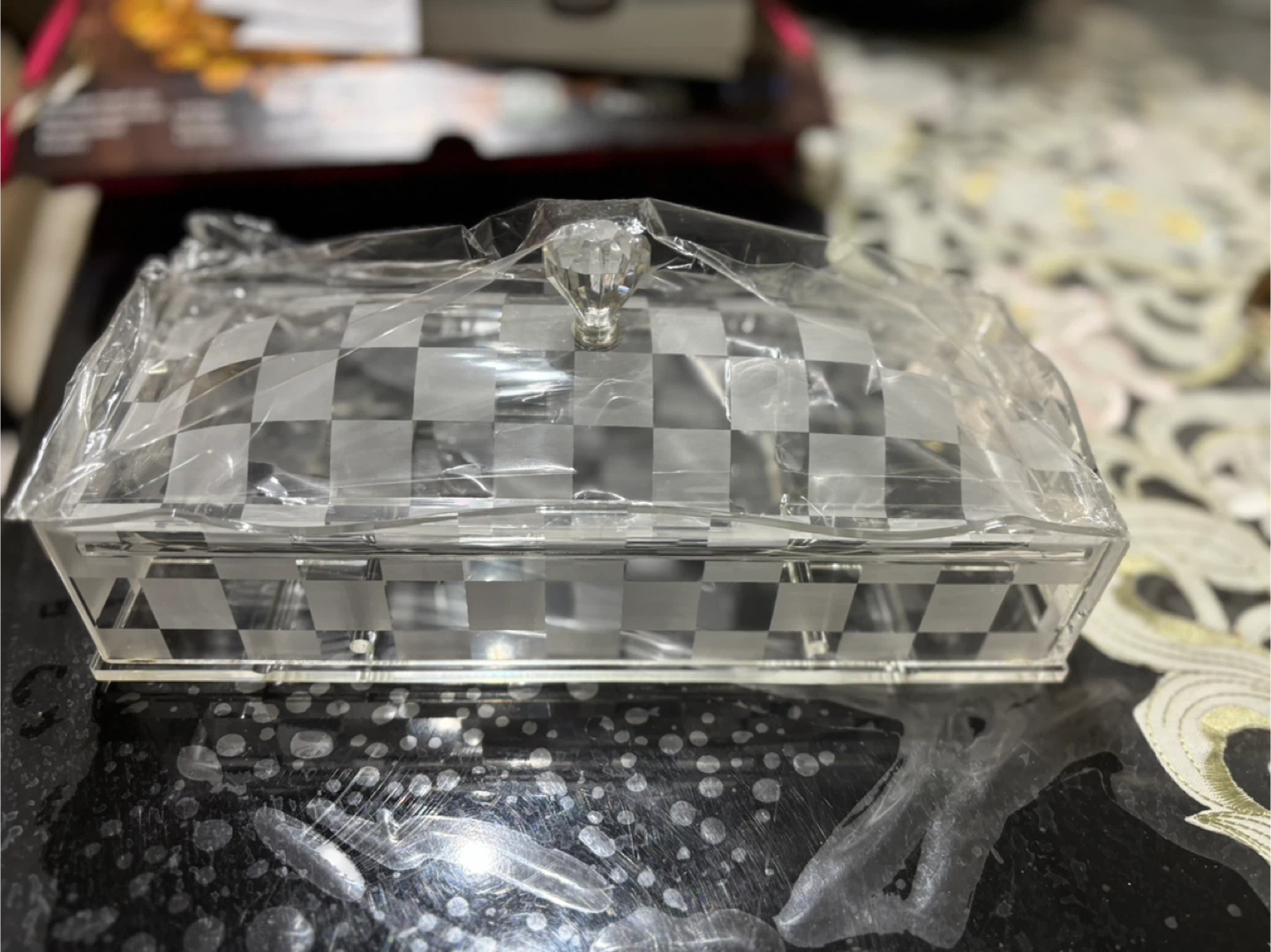 Clear Acrylic Spoon & Fork Box with Checkered Design - photo 2