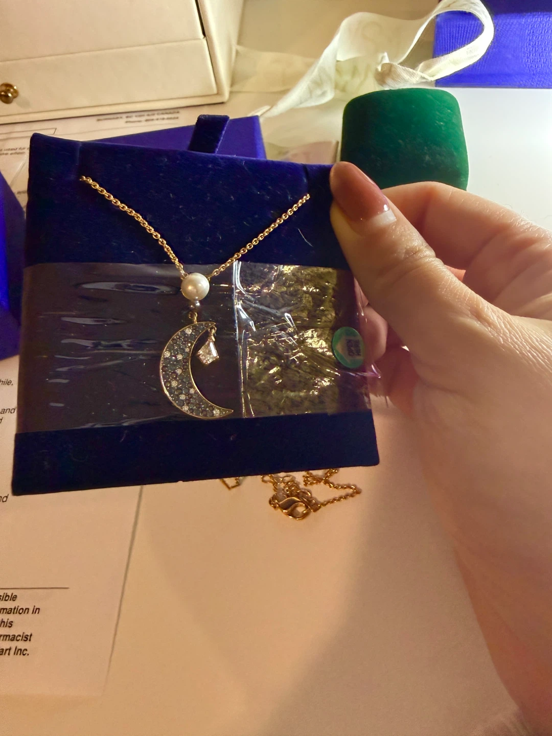Swarovski Moon and Star Necklace - photo 4
