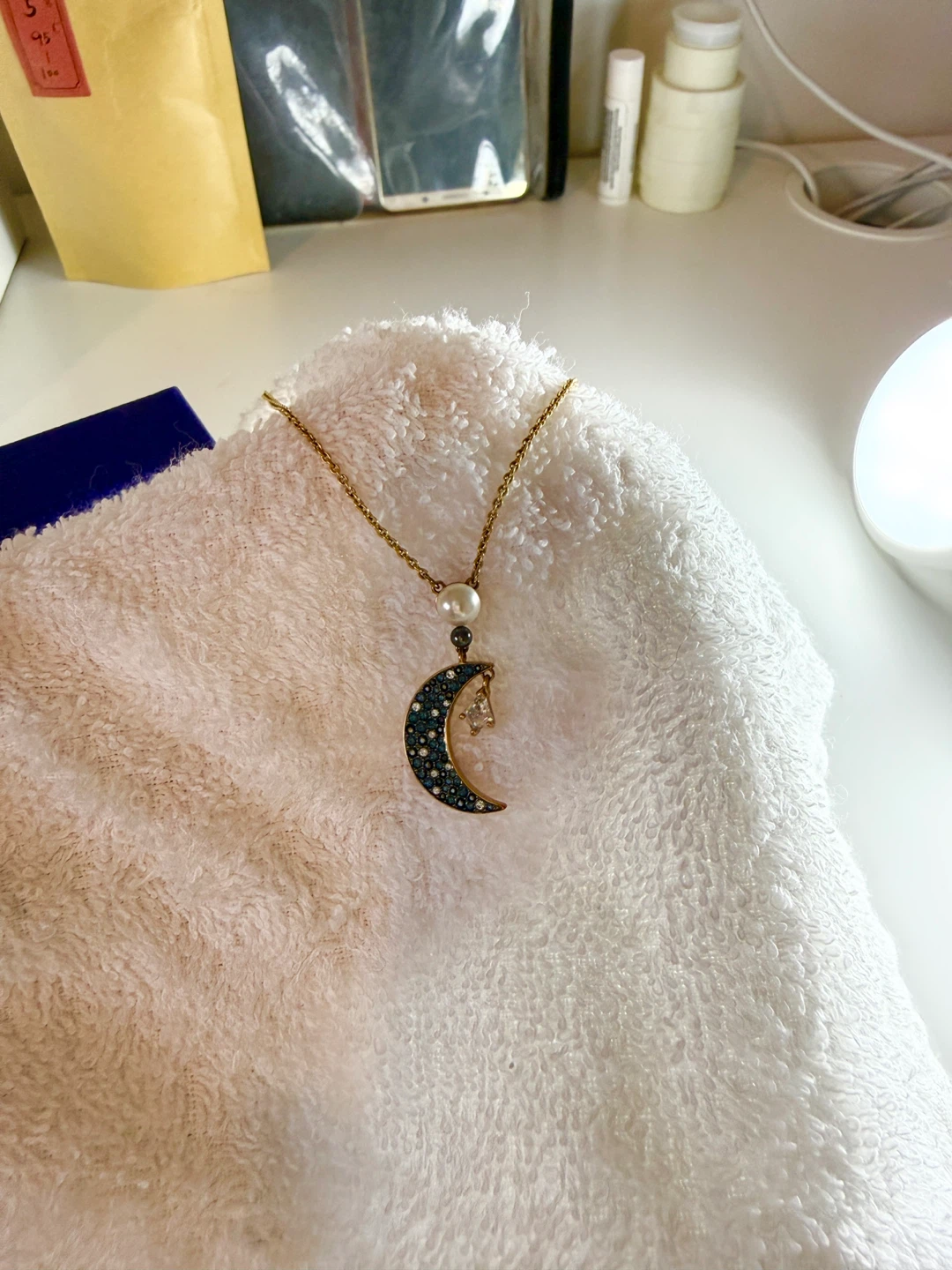 Swarovski Moon and Star Necklace - photo 5