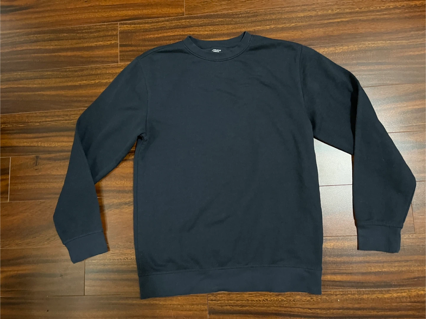 Athletic Works men’s small sweatshirt, crewneck fleece, navy