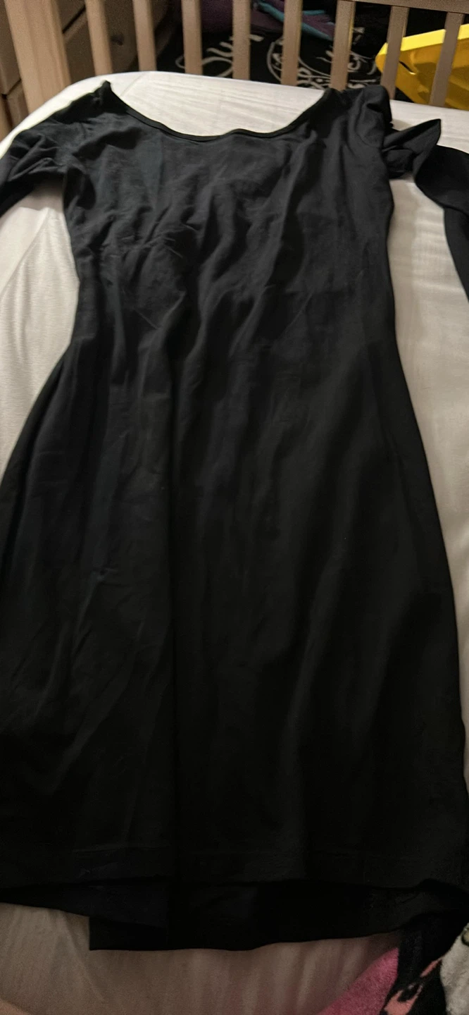 Small Black Long Sleeve Twist Front Dress - photo 2