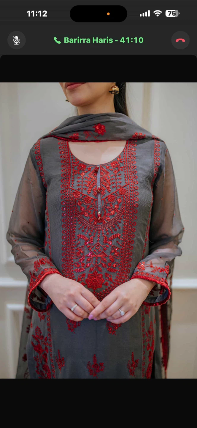 Grey and Red Embroidered 3-Piece Suit with Dupatta - photo 4