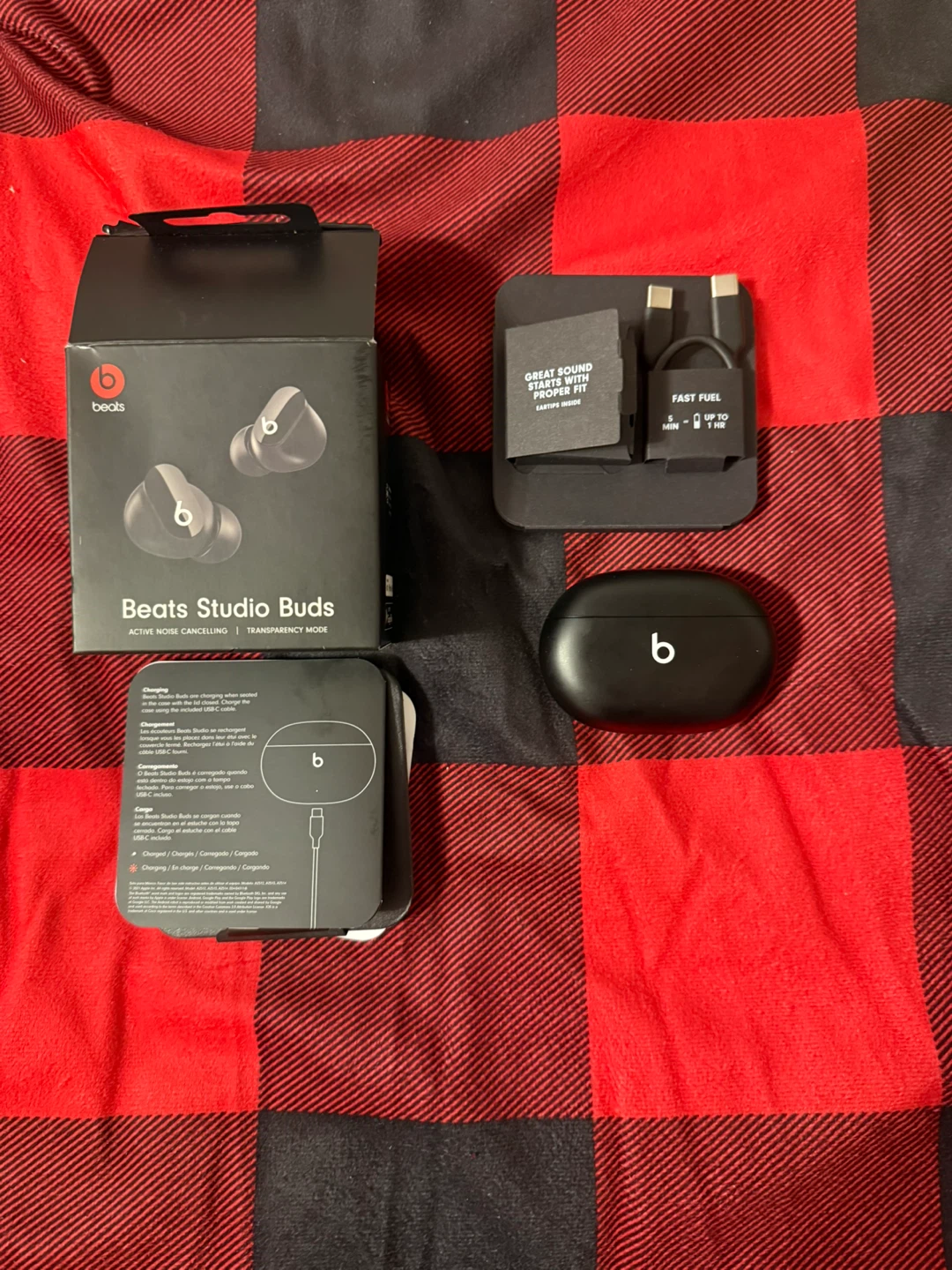 Beats Studio Buds - Active Noise Cancelling