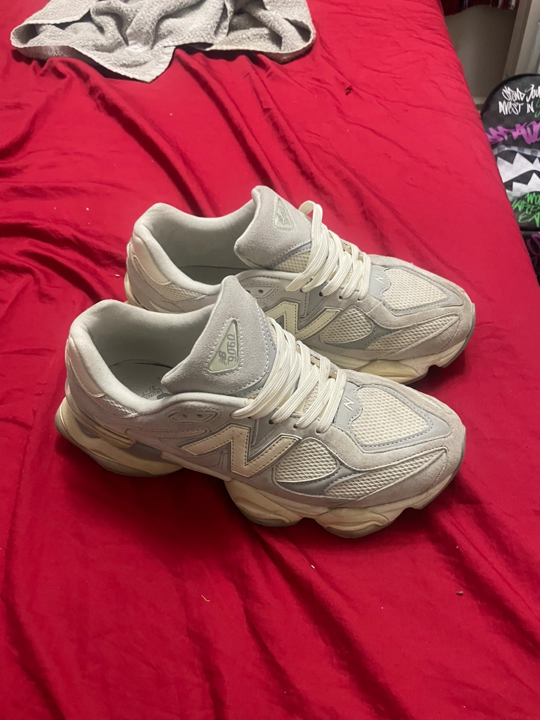 New Balance 9060 Sneakers