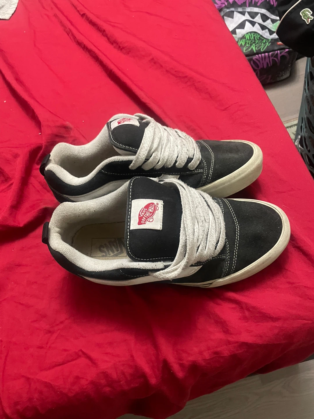 Vans knu Skool Sneakers - Black and White