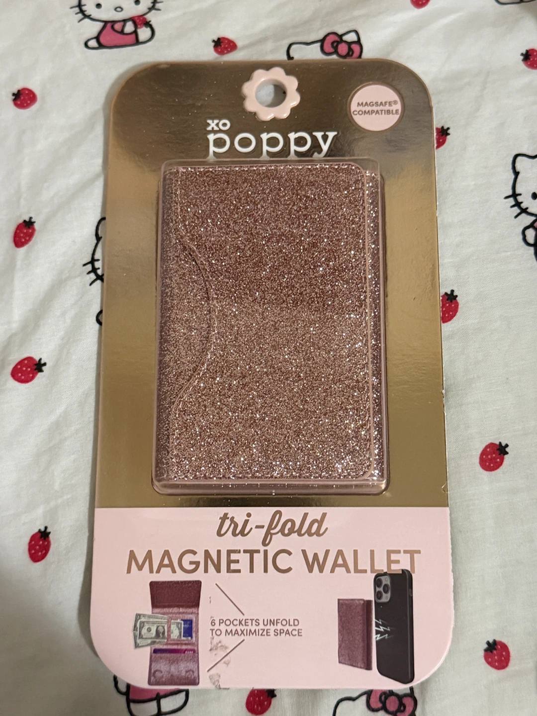XO Poppy Pink Glitter Tri-Fold Magnetic Wallet