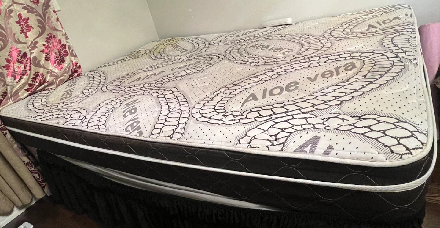 Aloe Vera Mattress Queen Size
