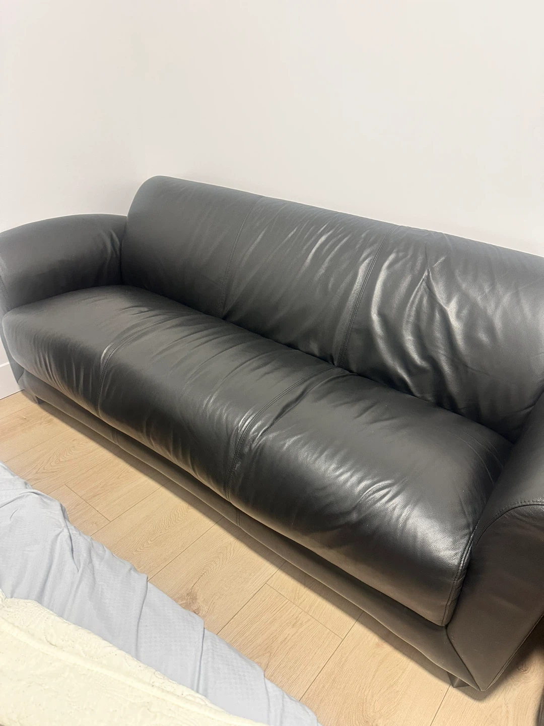Black Leather Sofa and Armchair Set - photo 2