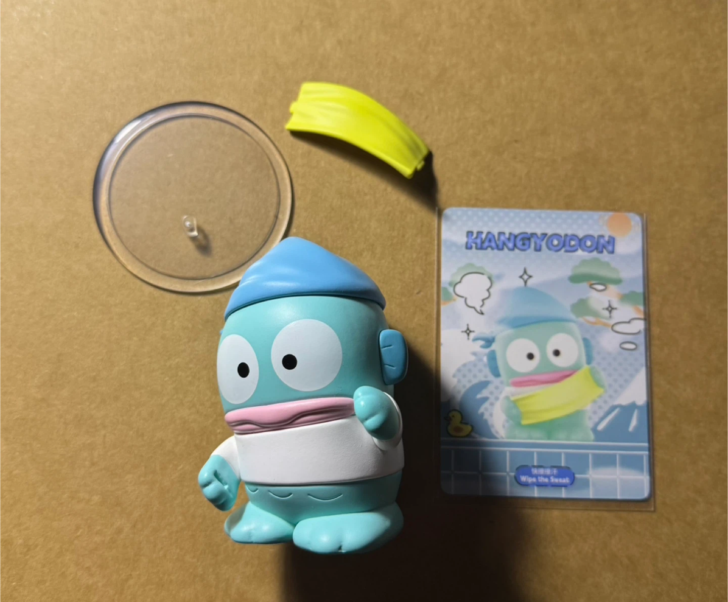 Hangyodon Figure and Card Set - photo 3