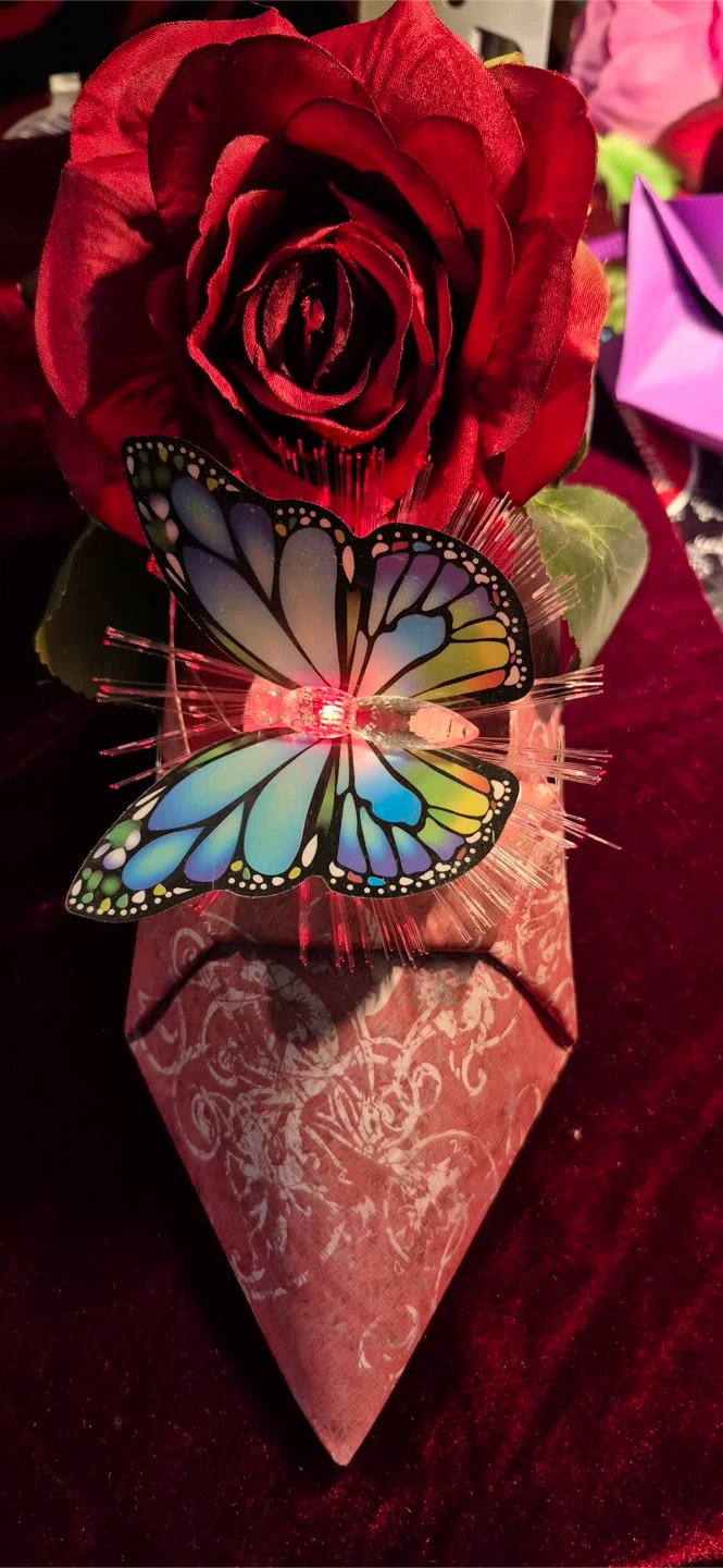 Decorative Light-Up Rose with Butterfly - photo 2