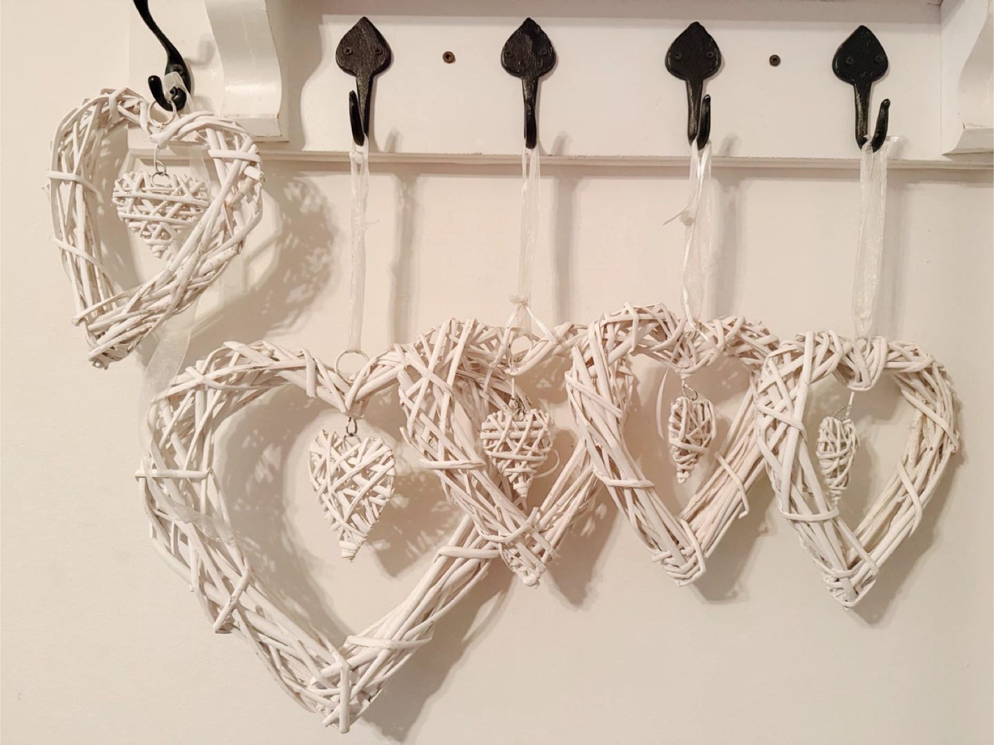 White Wicker Heart Wall Decor - photo 2