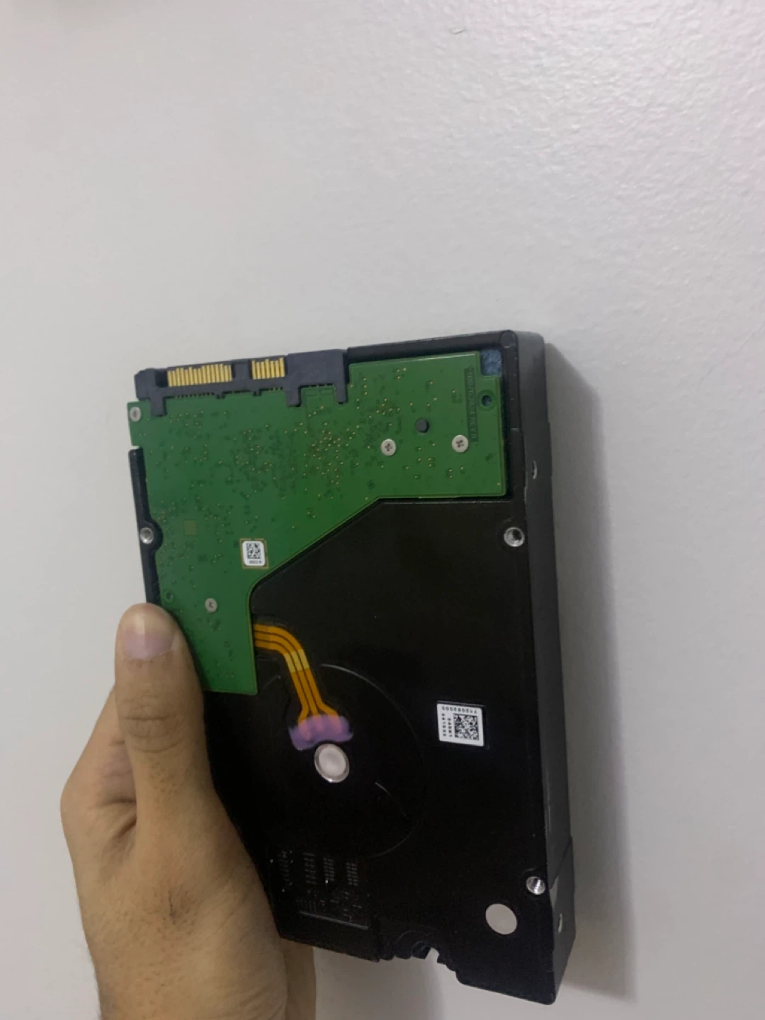 Massive 8TB Seagate Exos 7E8 Enterprise Hard Drive – High-Speed - photo 2