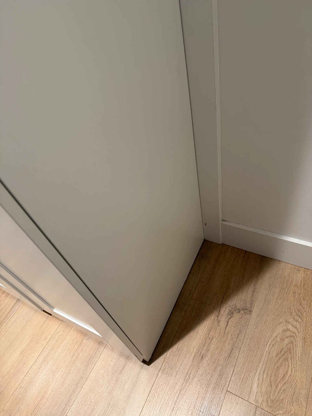 White Double Door Wardrobe - photo 3