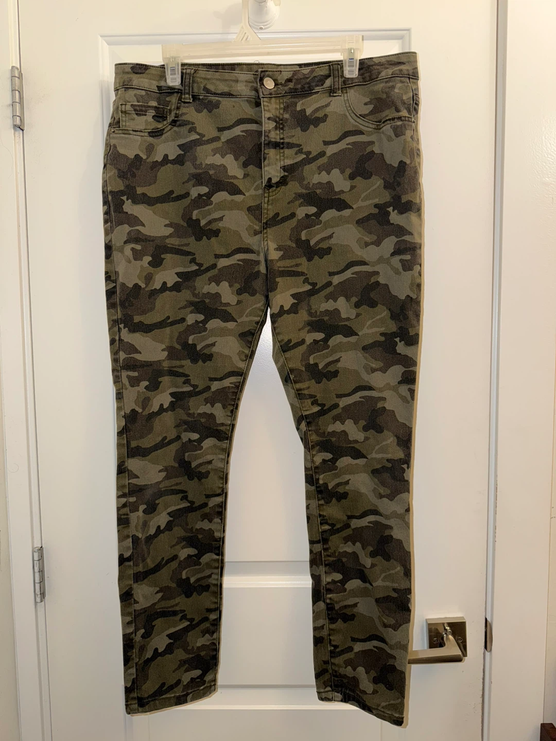 Women's Camouflage Jeans