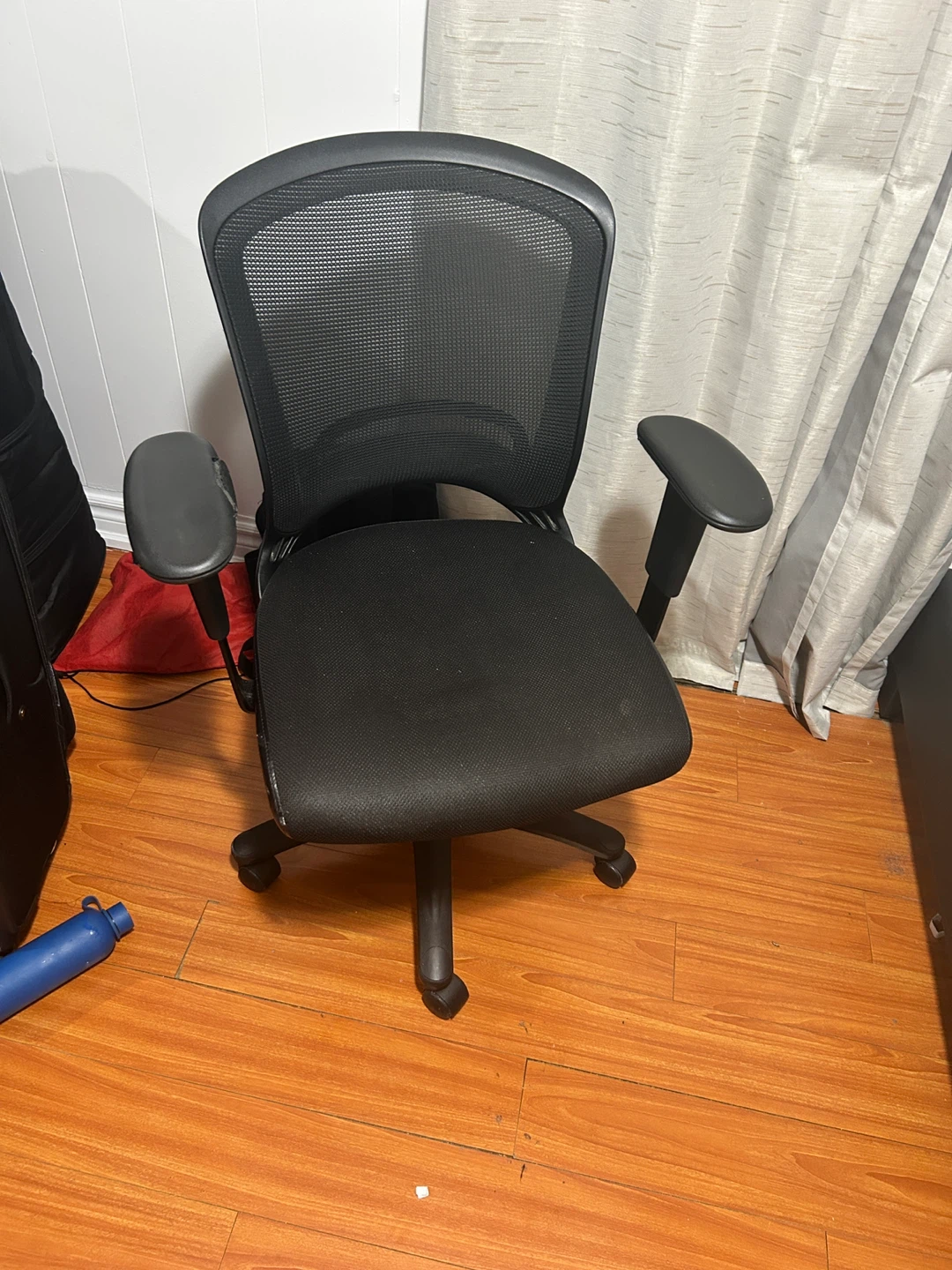 Black Mesh Office Chair